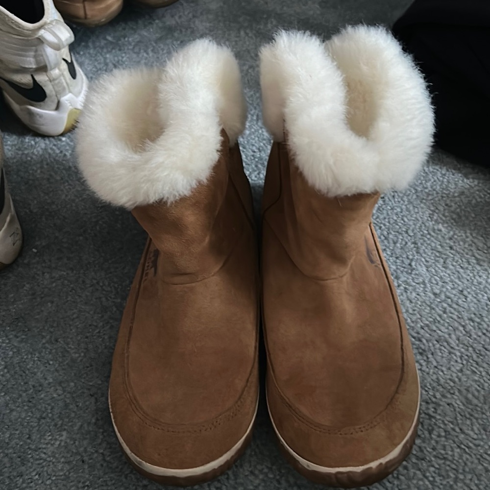 Fluffy boots